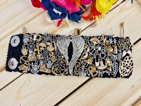 BRAZALETES BORDADOS - Imagen 4