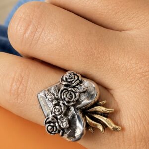 RING CORAZON FRIDA